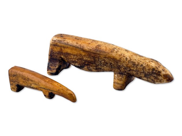 Pre-Contact Punuk or Thule Eskimo Bear Effigy Artifacts