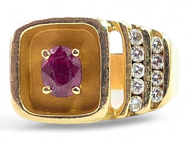 14k Yellow Gold Ruby & Diamond Ring - Size 9