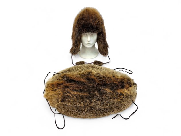 Beaver Hat & Oval Beaver Pelt w/ Laces