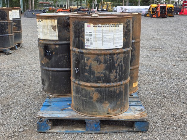 2x 55-Gallon Fluid Drums by Phillips 66  - Powerdrive Fluid 30 & Guardol ECT Diesel Engine Oil