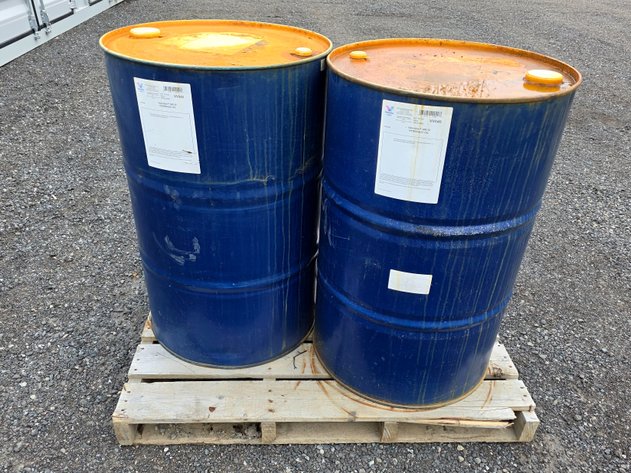 2x 55-Gallon Drums of Valvoline AW 32 Hydraulic Oil (VV040)