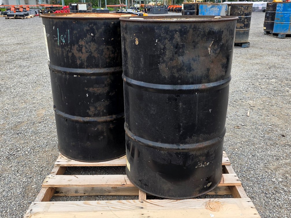 55-Gallon Fluid Drums by Phillips 66 - Guardol ECT Diesel Engine Oil & Powerdrive Fluid 30 Liquide