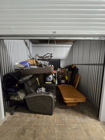 10' x 10' Storage Unit A189 - Debarr