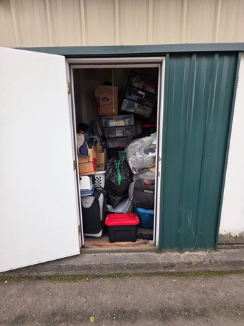 5' x 5' Storage Unit Q33 - Midtown