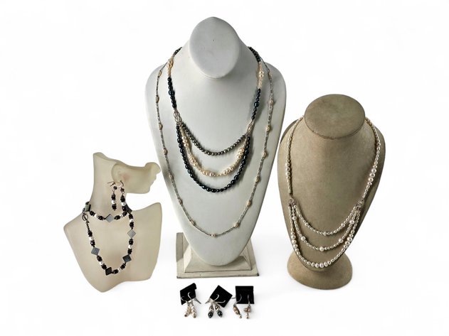 Pearl Jewelry Sets
