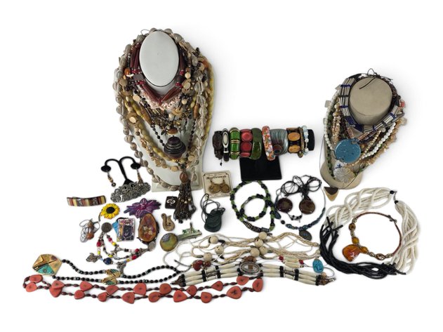 Beaded & Shell Fashion Jewelry