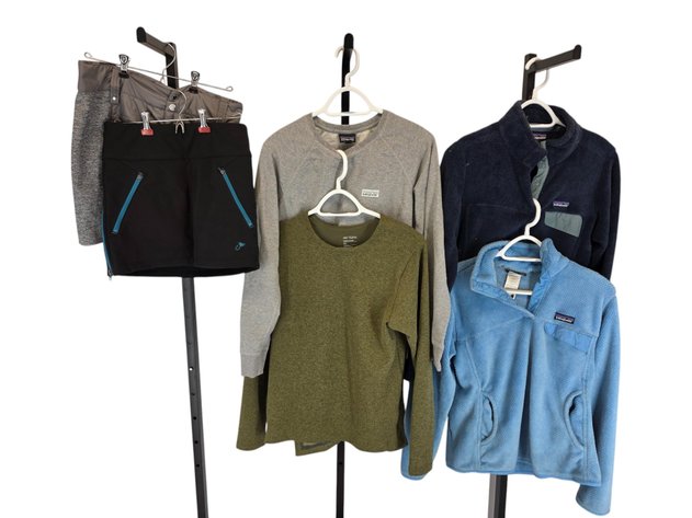 Women's Outdoor Apparel - Arc'teryx, Patagonia, Fishe Wear & Descente