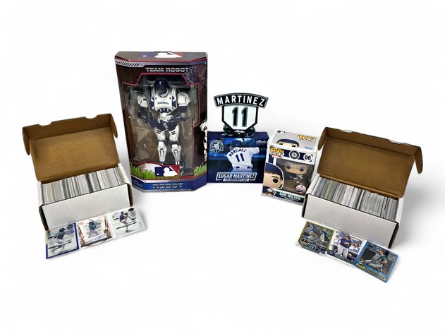 Seattle Mariners Memorabilia - Fox Sports Robot, Replica Number Plaque, Funko Pop! & Cards