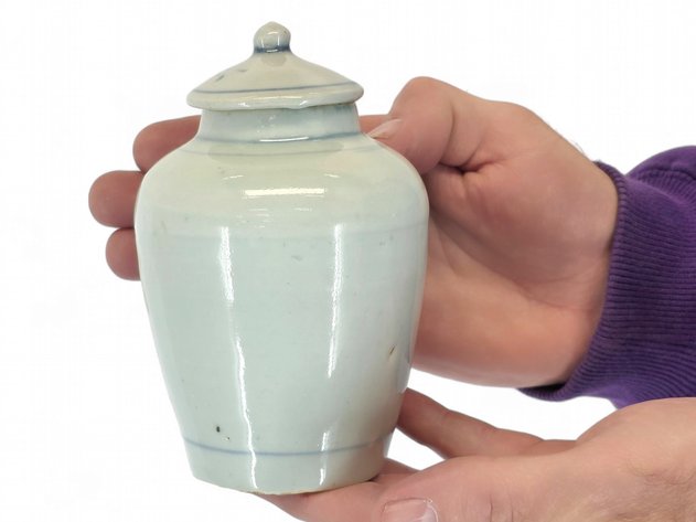 Chinese Blue & White Covered Jar, Probably 17th C.