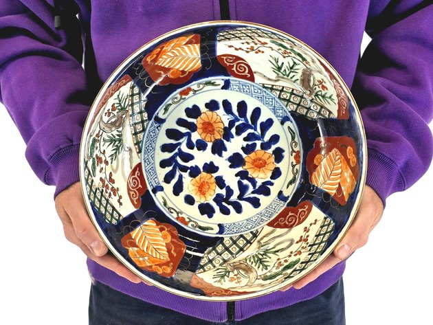 19th C. Japanese Imari Three Friends of Winter Bowl