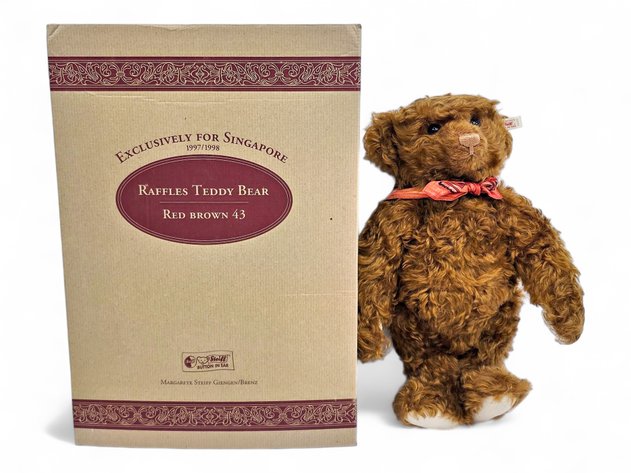 Steiff Raffles Teddy Bear Red Brown 43 652578, c.1997
