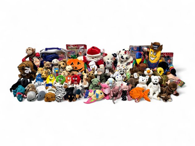 Ty Beanie Babies, M&M, Pillsbury, Coca-Cola & More Plush Toys