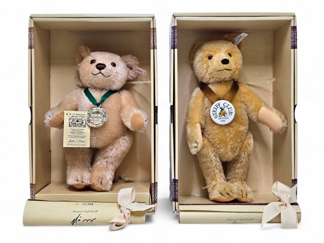 Steiff Hercule Teddy Bear 28 & Baby-Bär 1946 Blond 35 Bears, c.1995