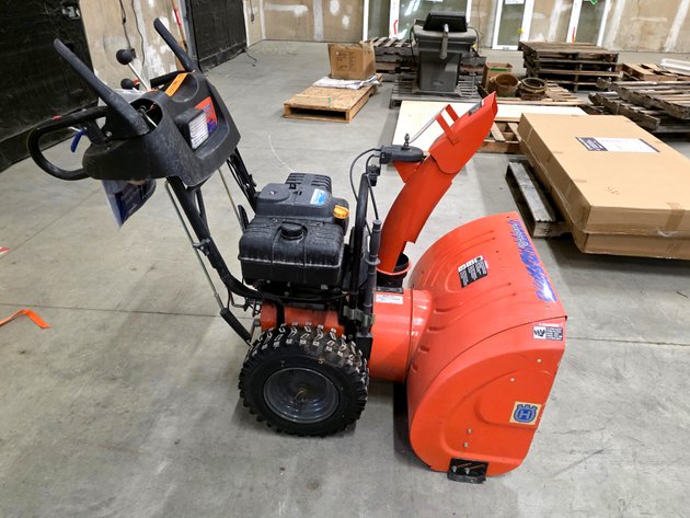Husqvarna 10530SBE 30-Inch Two-Stage Gas Snow Blower