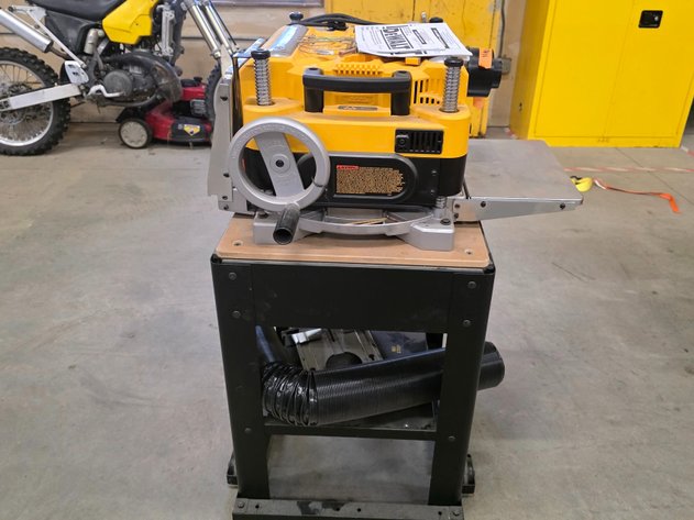 DEWALT DW735 13
