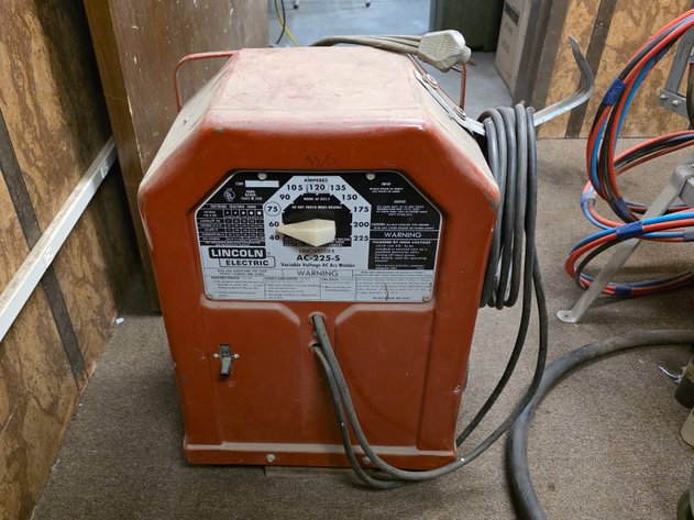 Lincoln Electric AC-225-S Arc Welder