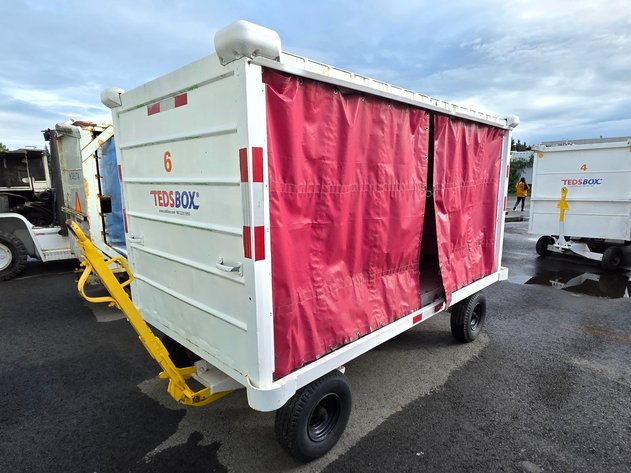 TEDSBOX Enclosed Airport Baggage Cart