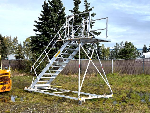 Phoenix PNX-FCS104 Aircraft Boarding Stairs