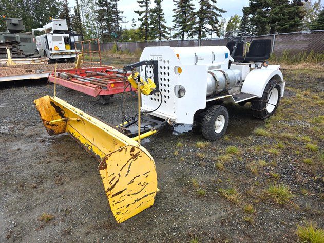 TUG M50 Electric Aircraft Tug With Snow Plow
