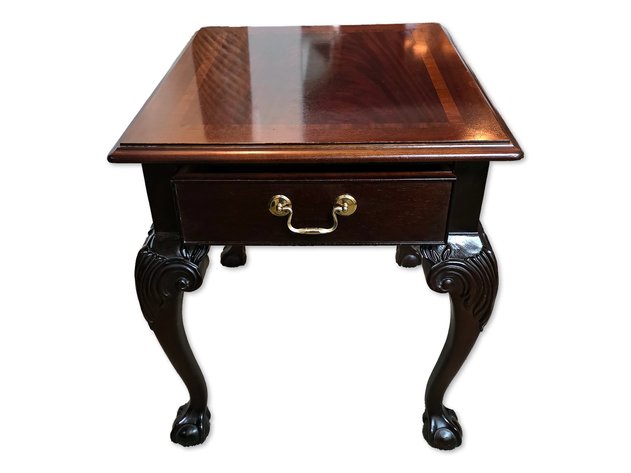 Thomasville Chippendale End Table