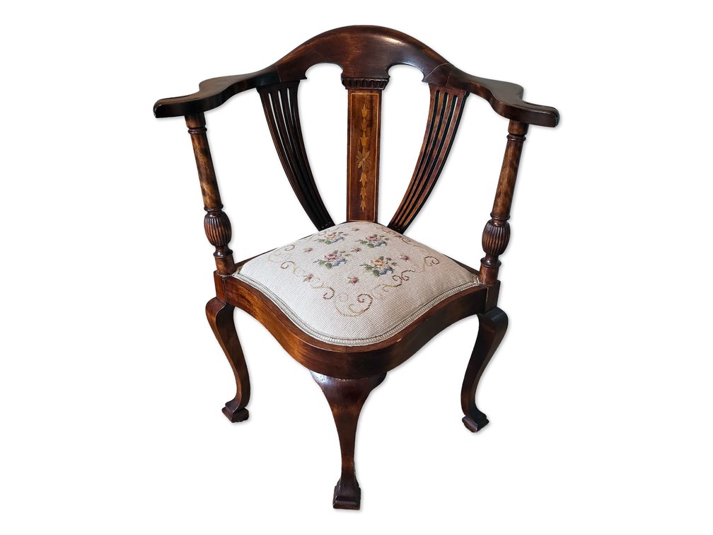Corner Chair with Floral Needlepoint Seat, Inlaid Splat & Cabriole Legs