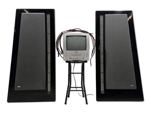 Carver Amazing Ribbon Loudspeakers & Magnavox Box TV