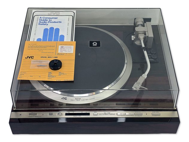 JVC Fully Automatic Turntable (QL-Y5F) w/ Original Paperwork