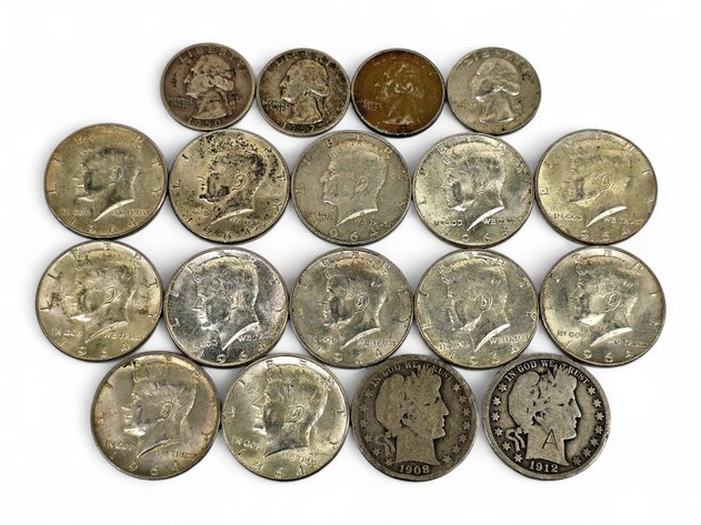 18x U.S. Silver Coins - Half Dollars & Quarters
