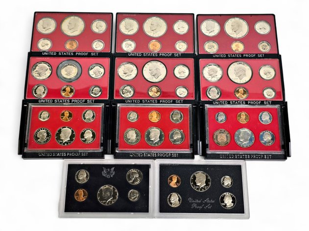 11x 1972-1973, 1976 (2x), 1977-1983 U.S. Mint Proof Sets