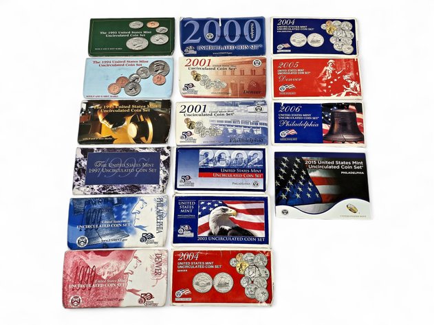 16x 1993-2015 U.S. Mint Uncirculated Coin Sets