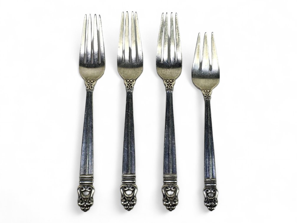 International Sterling Royal Danish Forks, Four Pieces, 206 Grams