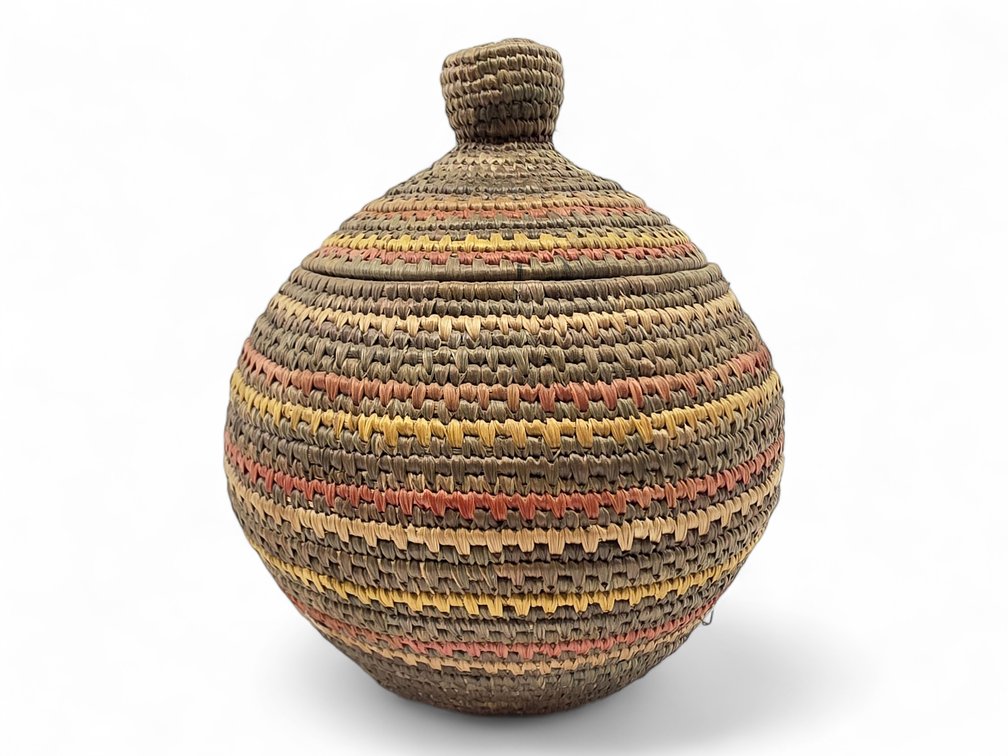 Yup’ik Coiled-Grass Basket with Fitted Knobbed Lid & Colored Bands