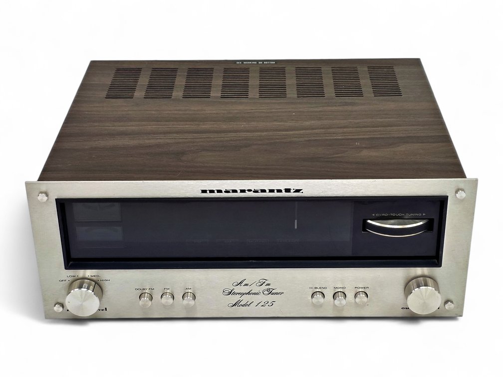 Marantz Model 125 AM/FM Stereophonic Tuner