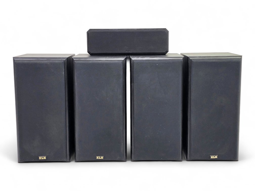 Four KLH AV830 Bookshelf Speakers & Model 4545 Center Speaker