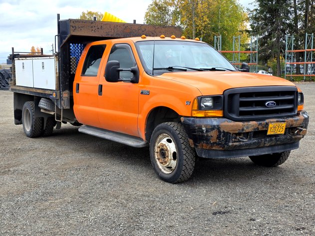 2001 Ford F-550 Super Duty XL Crew Cab 4x4 Service Truck