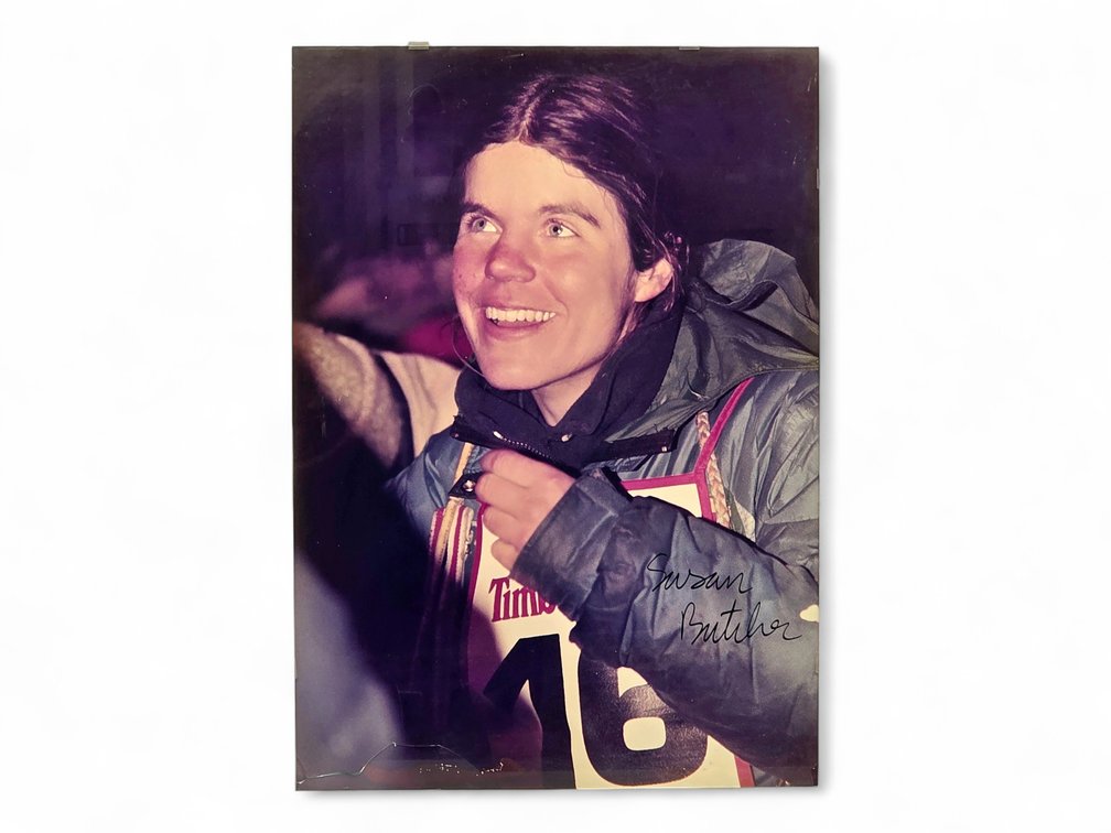 Susan Butcher Autographed Photograph, Four-Time Iditarod Champion, Damaged Glass