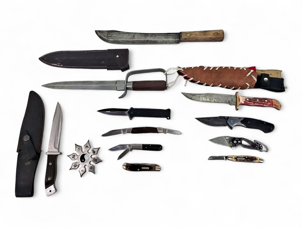 Eight-Point Shuriken & 11 Knives: Old Hickory, Wartech, Rite Edge & True Utility