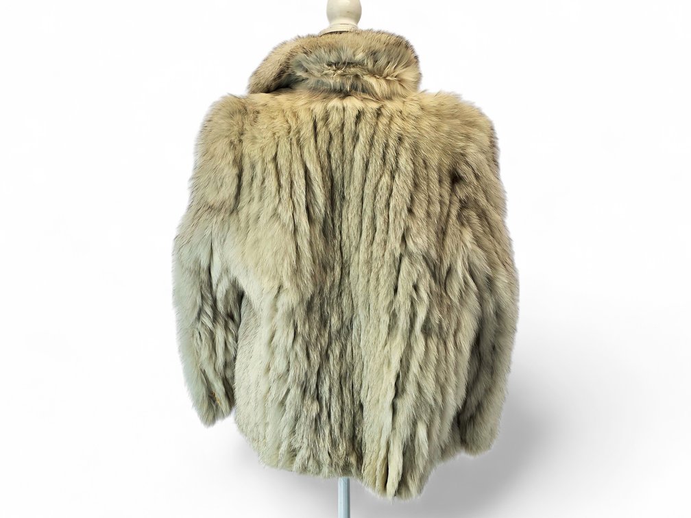 Saga Fox Natural Blue Fox Fur Coat, Norwegian Fur, Made in Korea — Size XL