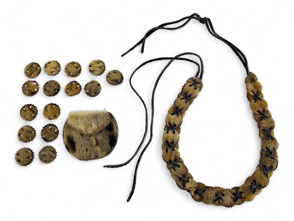 15 Cowhide Conchos, Snap Coin Purse & Linked Belt