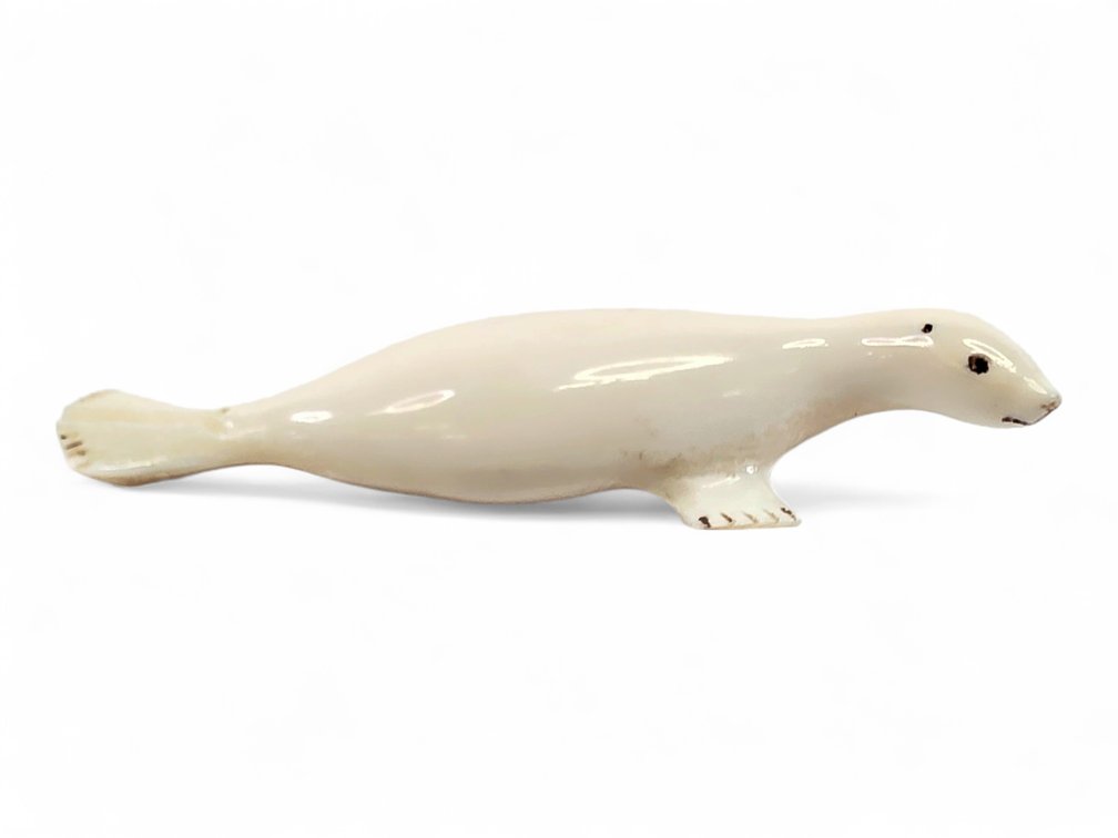 Small Carved Ivory Seal with Incised Flipper Details