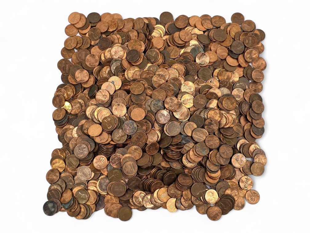 Bulk Lincoln Memorial Cents — Assorted Dates in a Quart-Size Bag