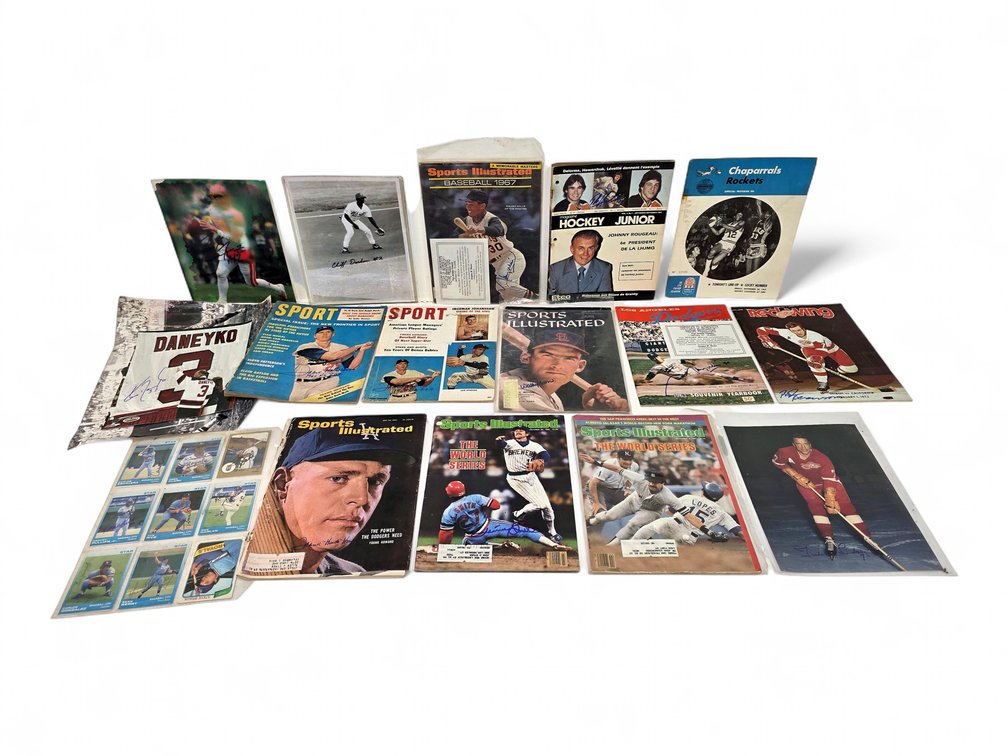 Signed Sports Memorabilia: Maury Wills, Wally Moon, Dale Hawerchuk, Frank Howard & More