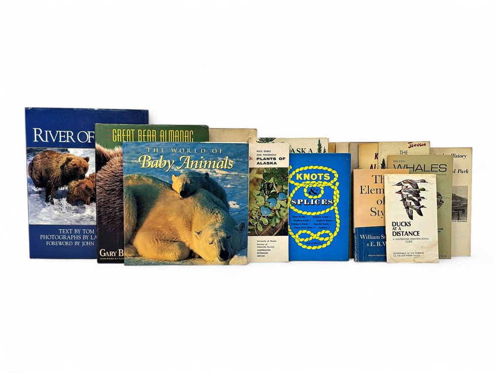 16x Alaska Wildlife, Outdoor & Reference Publications