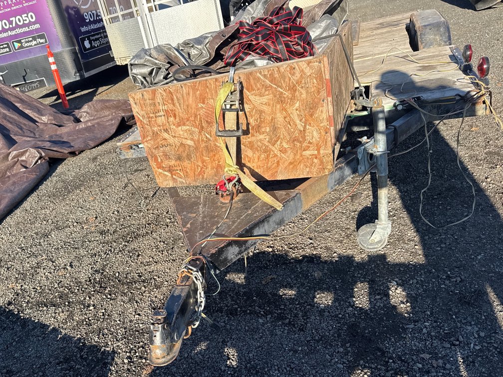 2001 Tandem Axle Vehicle Hauling Trailer