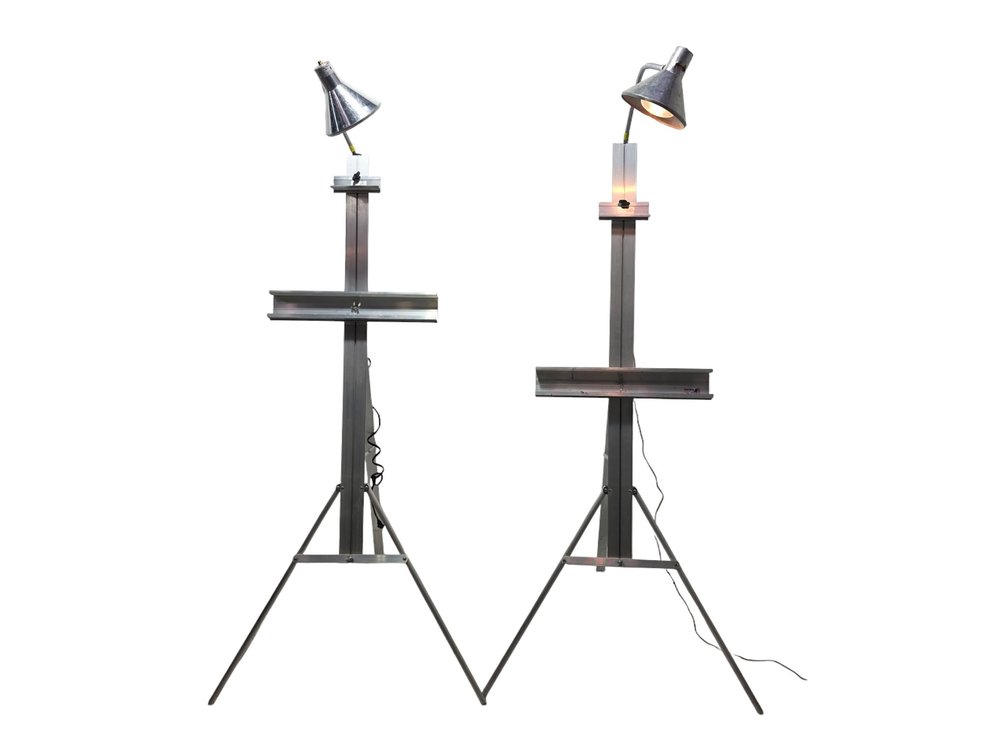 Pair of Stanrite No. 500 Studio Easels with Testrite Lamps