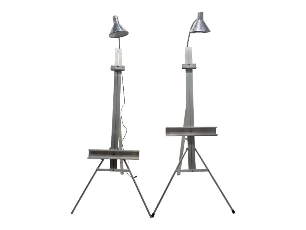 Pair of Stanrite No. 500 Studio Easels with Testrite Lamps