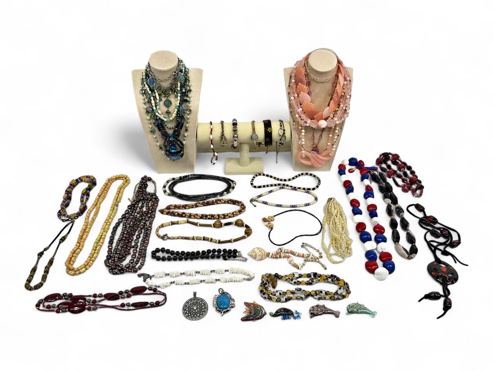 Fashion Jewelry: Beaded Necklaces, Bracelets, Floral Cuff & Pendants