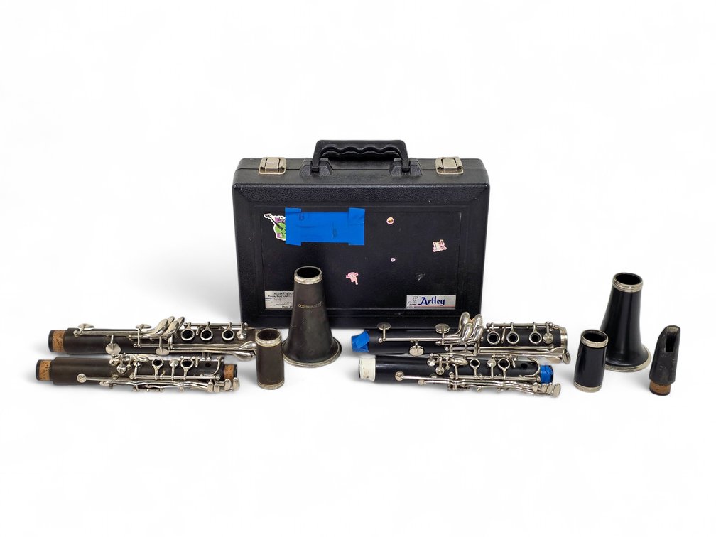 Conservarté & Artley Clarinets with Artley Hard Case
