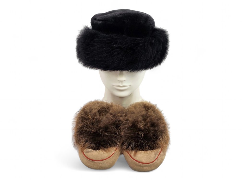 Nordstrom Italian Lamb Fur Hat & Fur-Trimmed Suede Slippers