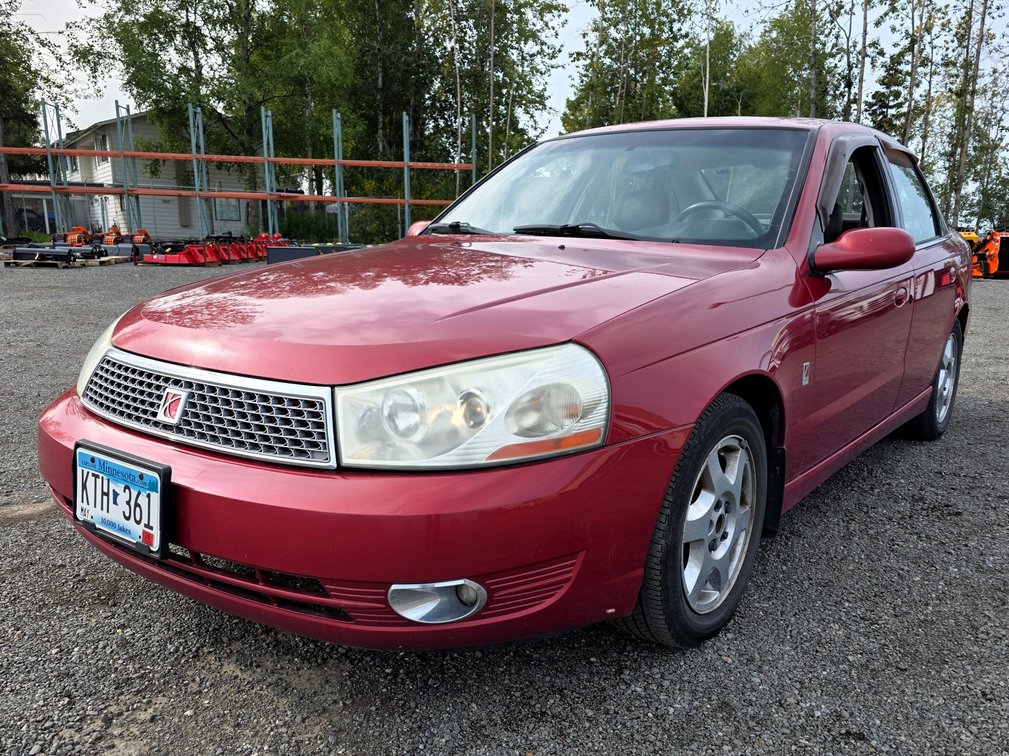 2003 Saturn L200 2.2L FWD Sedan w/ Leather & Sunroof